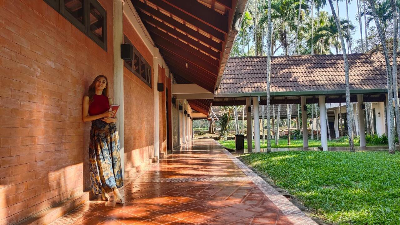 The Imperial Chiang Mai Resort & Sports Club Екстер'єр фото