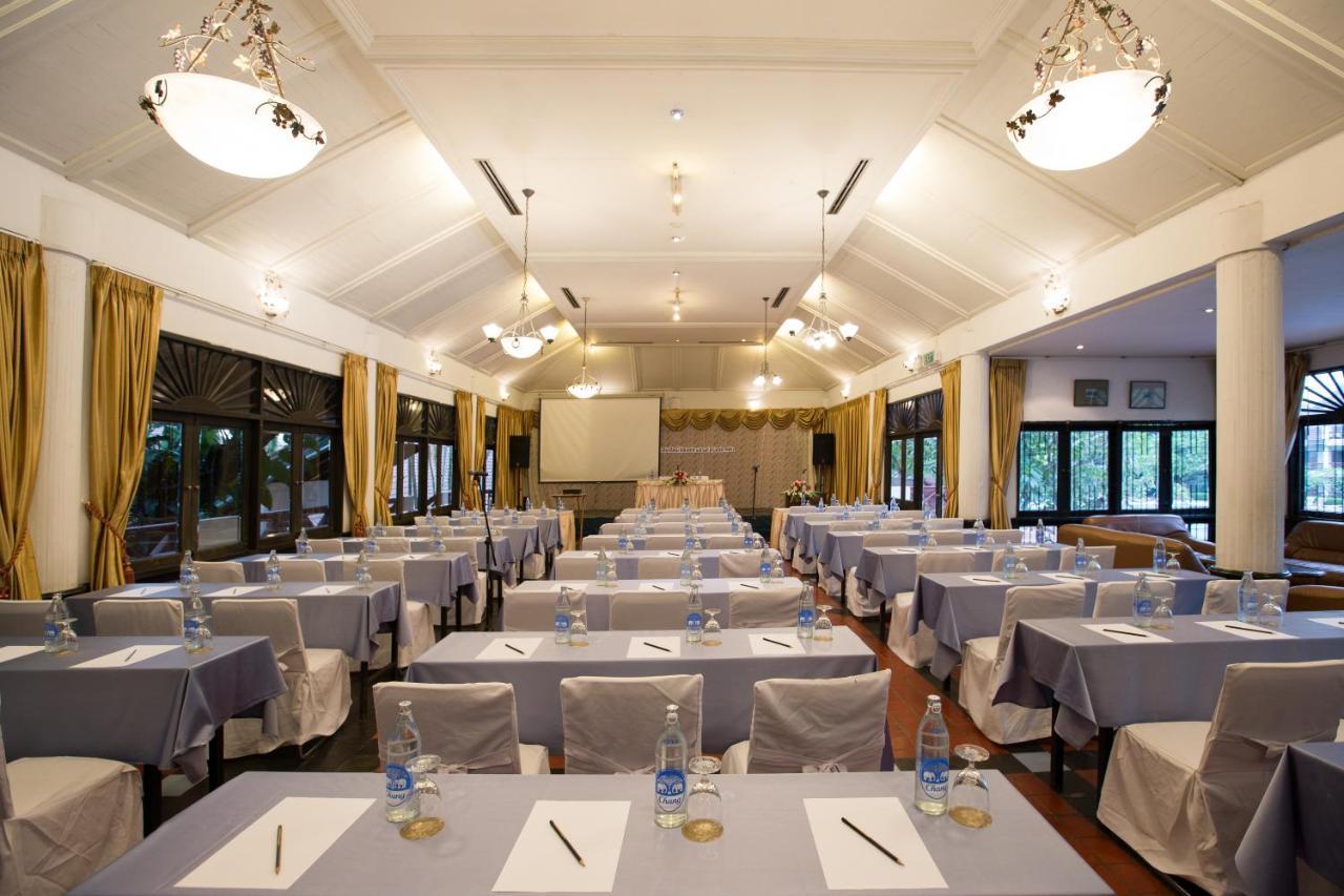 The Imperial Chiang Mai Resort & Sports Club Екстер'єр фото